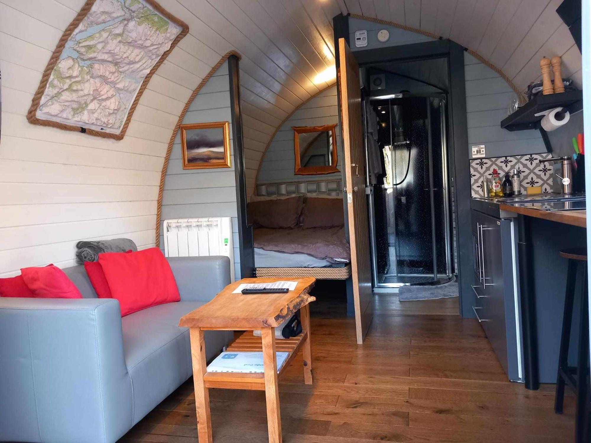 Riverside Pod, West Highland Way Holidays Кинлохлевън Екстериор снимка