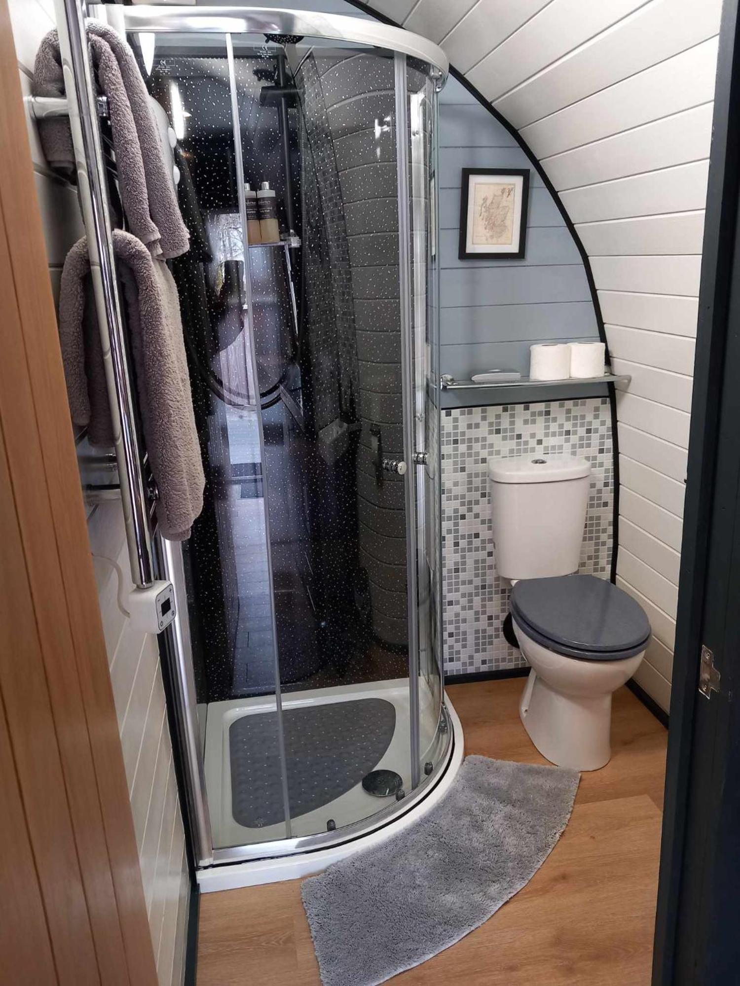Riverside Pod, West Highland Way Holidays Кинлохлевън Екстериор снимка
